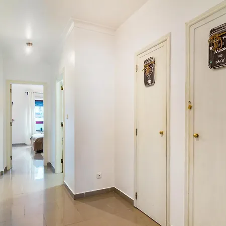 Mbird Marques De Pombal With Elevator Lisbon